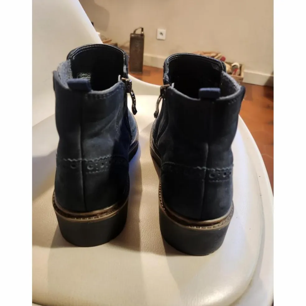 BOOTS Daim Bleu Marine NEUVES LUFTPOLSTER - FEMME POINTURE 39 -