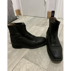 Boots dyon noir