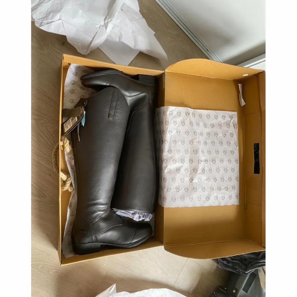 Bottes Gianna Moretta cuir brun