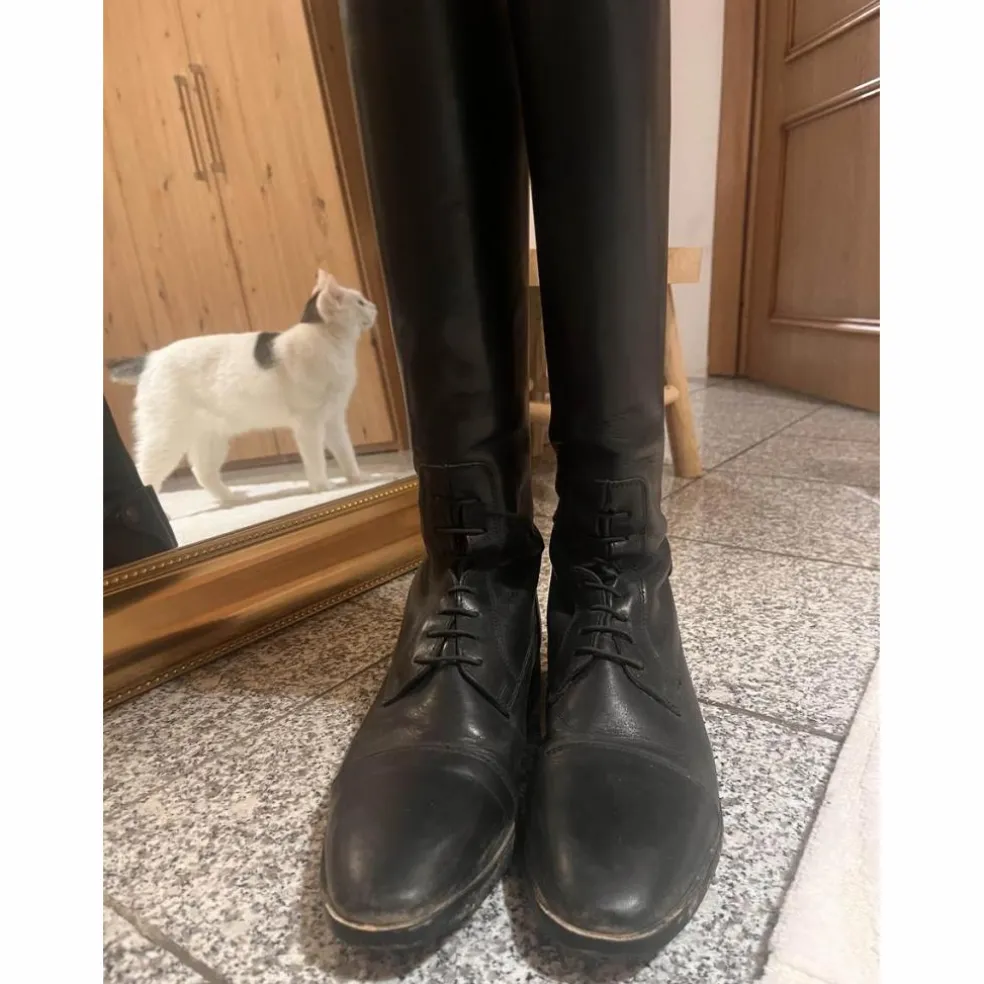 Bottes noir T.39