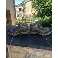 Chaussure de marche quechua