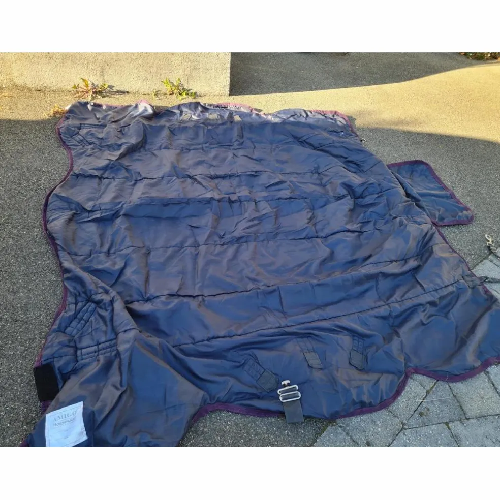 Couverture AMIGO Bravo 12 WUG medium 250g 5'9" (125 cms)
