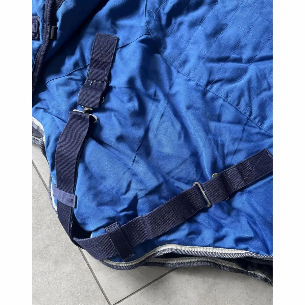 couverture bleu ciel poney