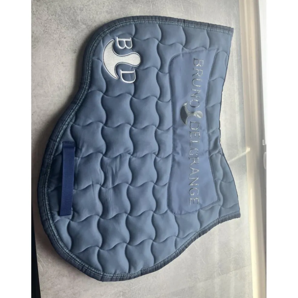 Ensemble tapis et bonnet