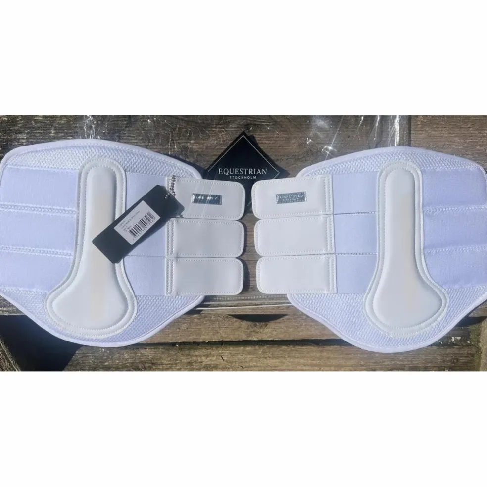Guêtre fermées blanches Equestrian Stockholm dressage blanc L cheval neuf