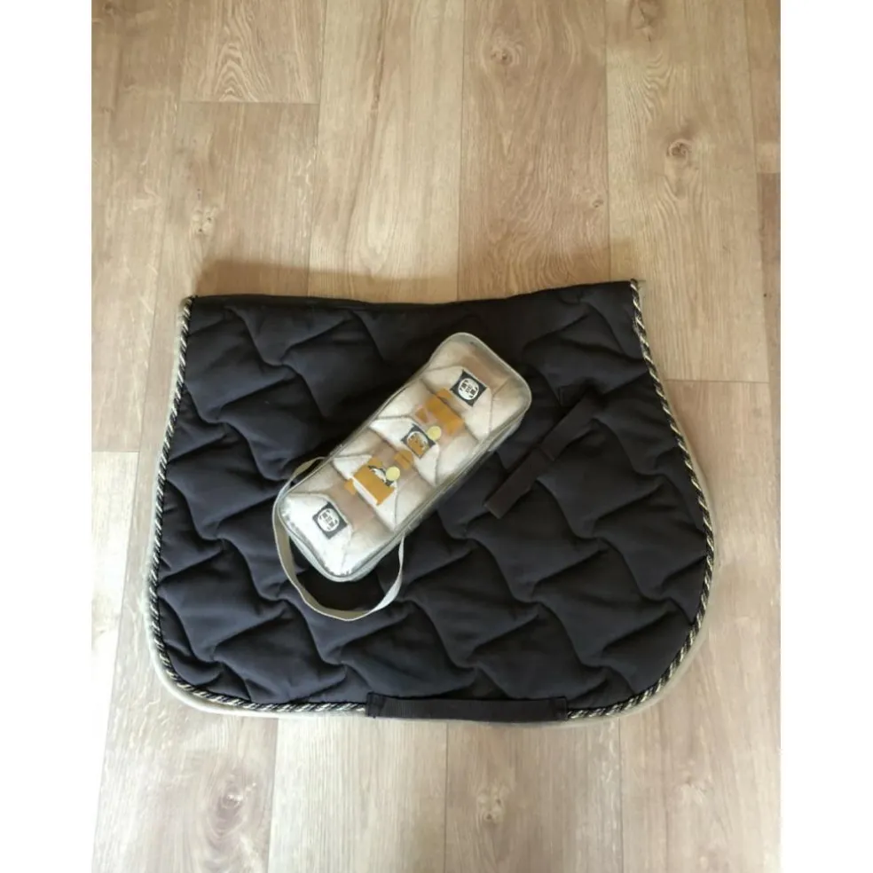 Lot Tapis et bandes marrons et beiges