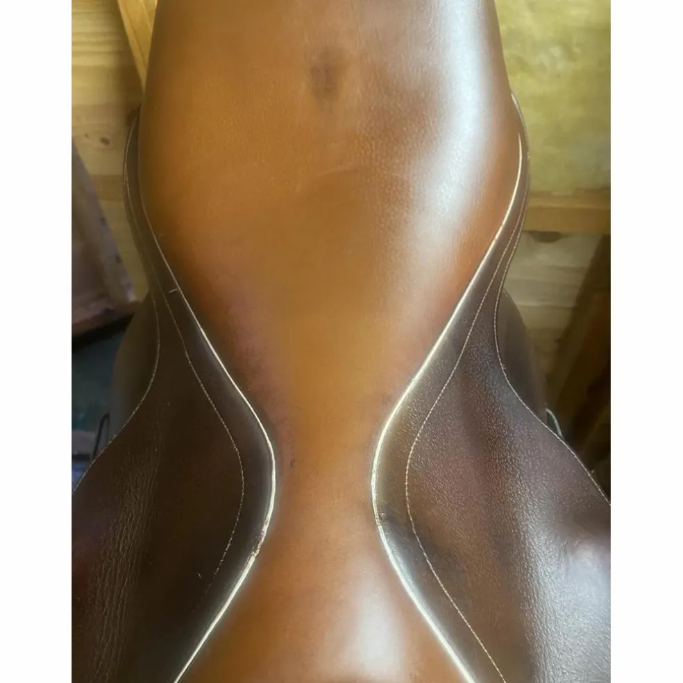 Selle 17 pouces