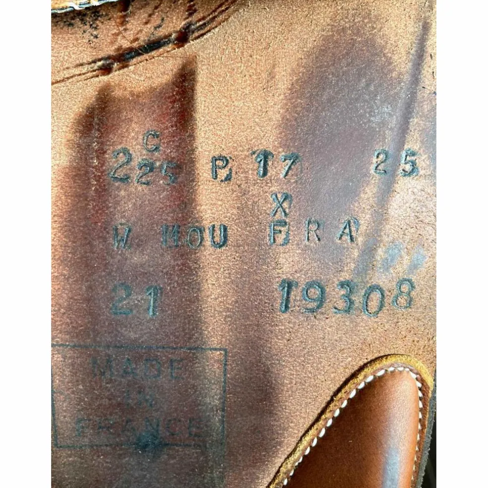 Selle Butet semi-plate 17"