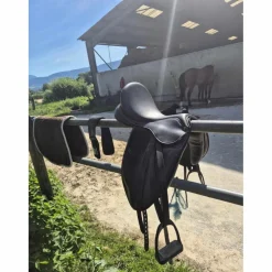 Selle de dressage
