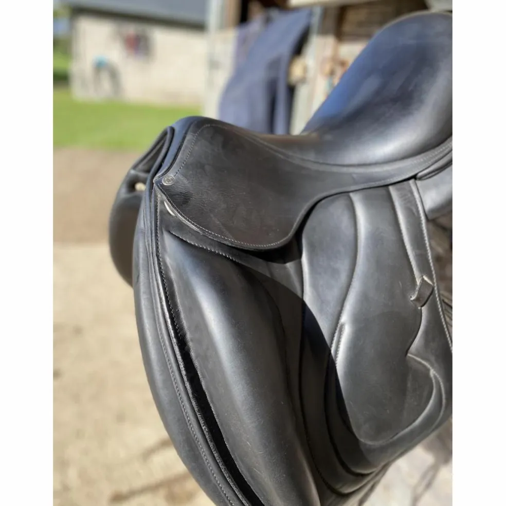 Selle de dressage Antares candence