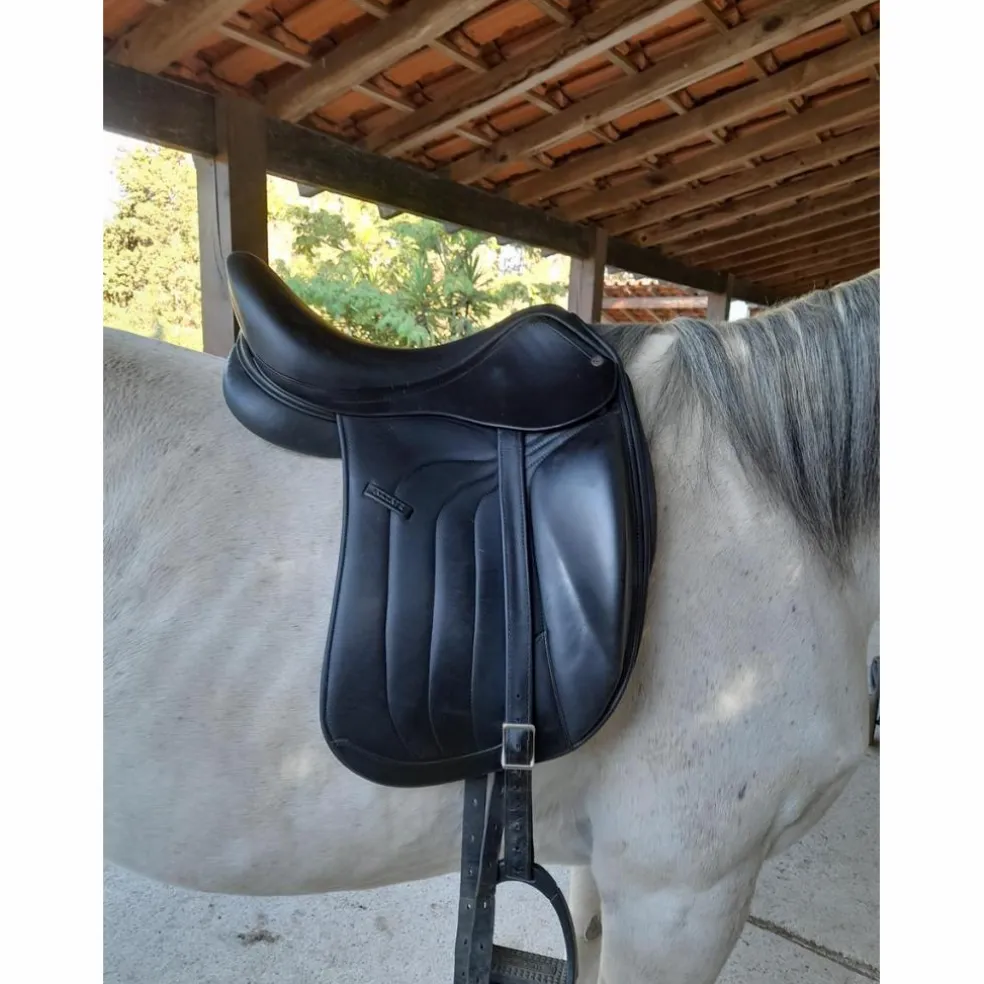 Selle de dressage antares