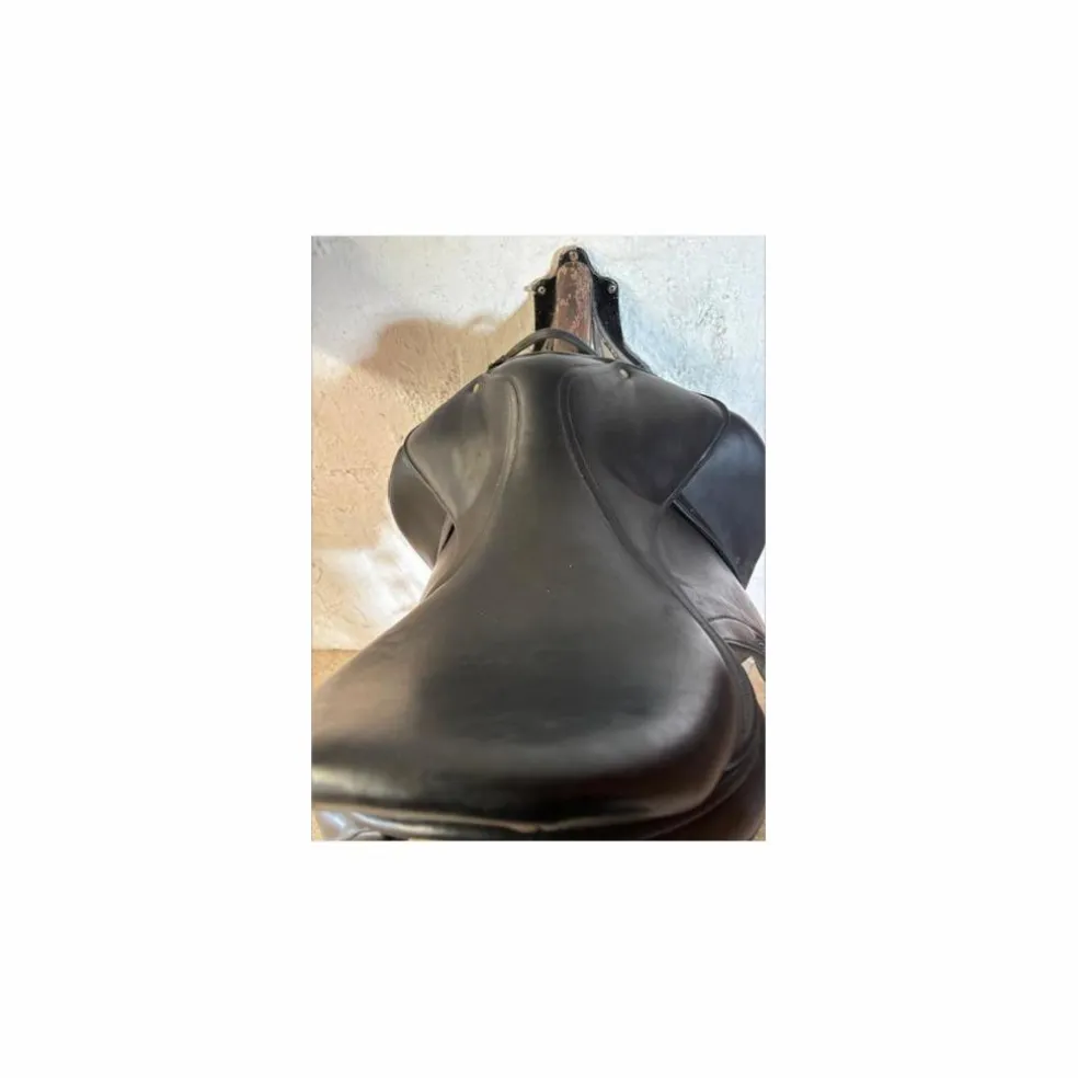 SELLE DE DRESSAGE CHILDERIC