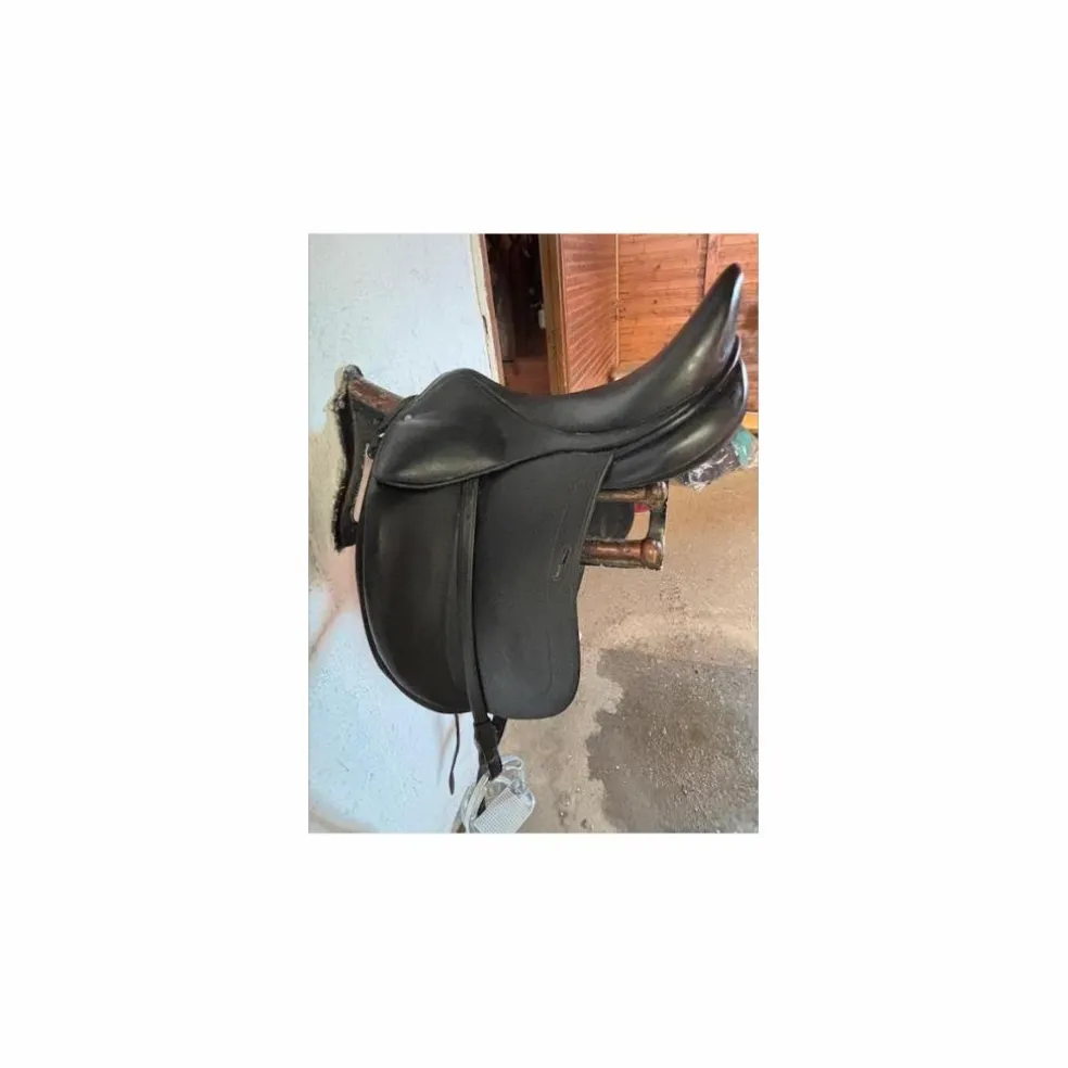 SELLE DE DRESSAGE CHILDERIC