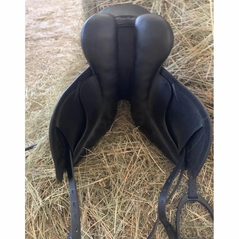 Selle de dressage Eric Thomas fitter