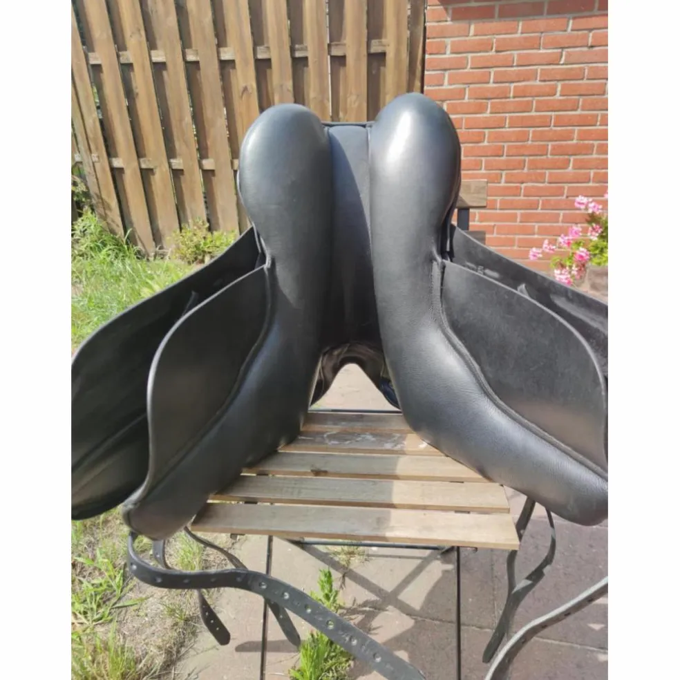 Selle de dressage Fairfax
