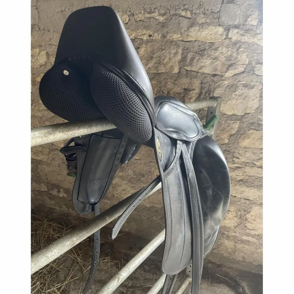 Selle de dressage JL Maurel