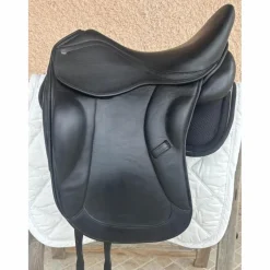 Selle de dressage « Victoria » sellerie baude