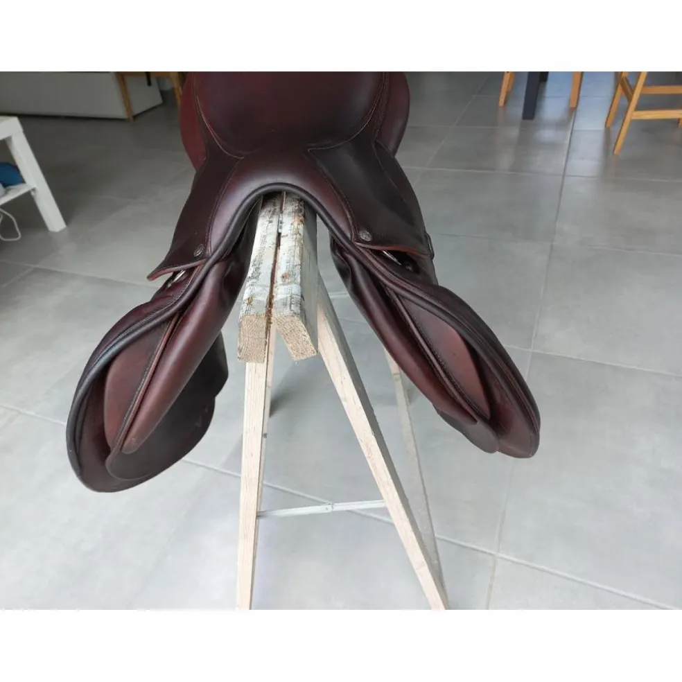 Selle Devoucoux Biarritz S – 2019 – 18" / Quartiers 3A – Parfait État