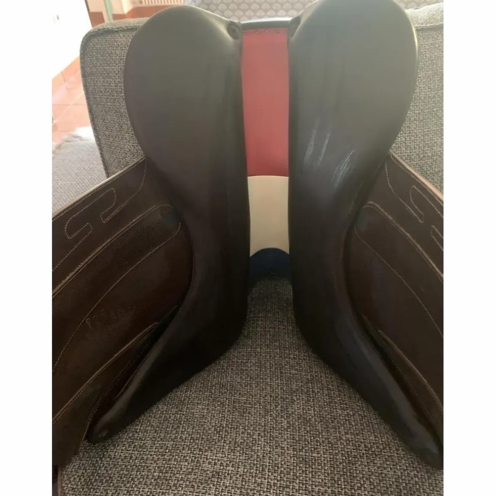 Selle dressage excellent état