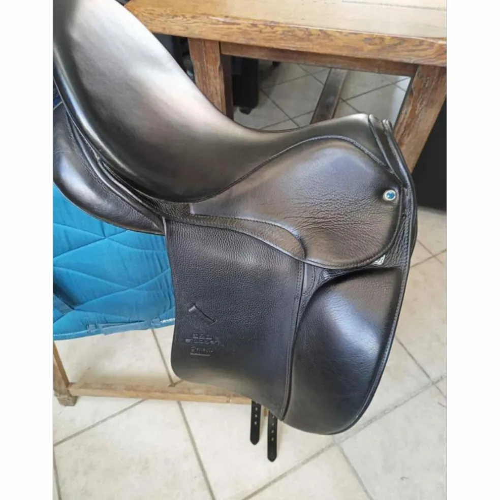 Selle dressage stubben