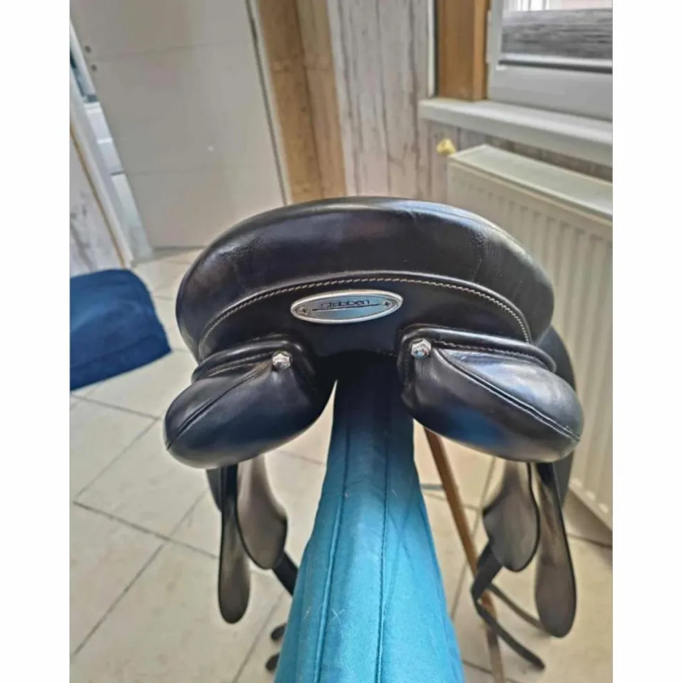 Selle dressage stubben