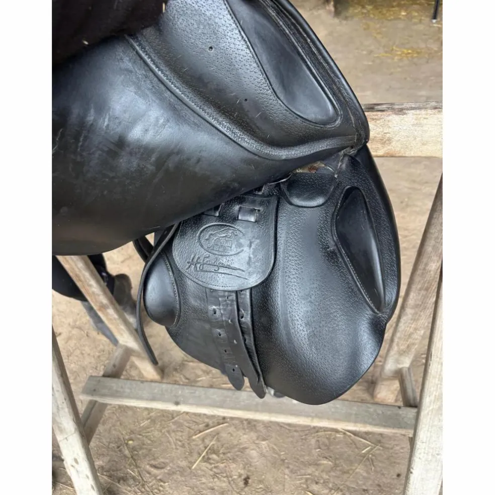 Selle Hervé godignon 17’