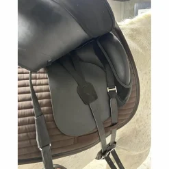 Selle Ikonic