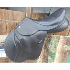 Selle mixte en cuir marron 17,5