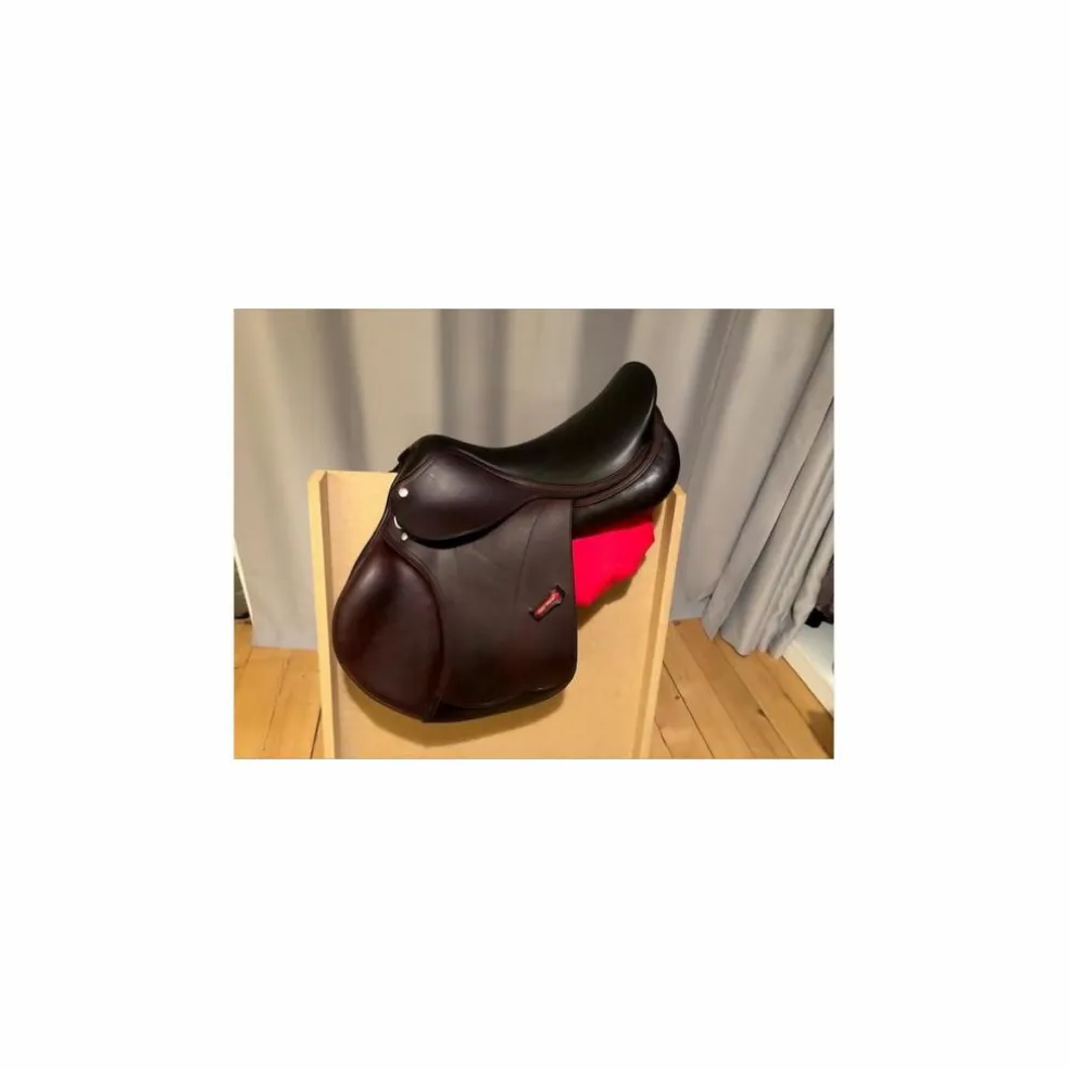 Selle Peter Menet (Amerigo) 17'5 - NEUVE
