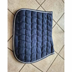 Tapis harcour bleu marine