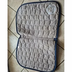 Tapis harcour bleu marine