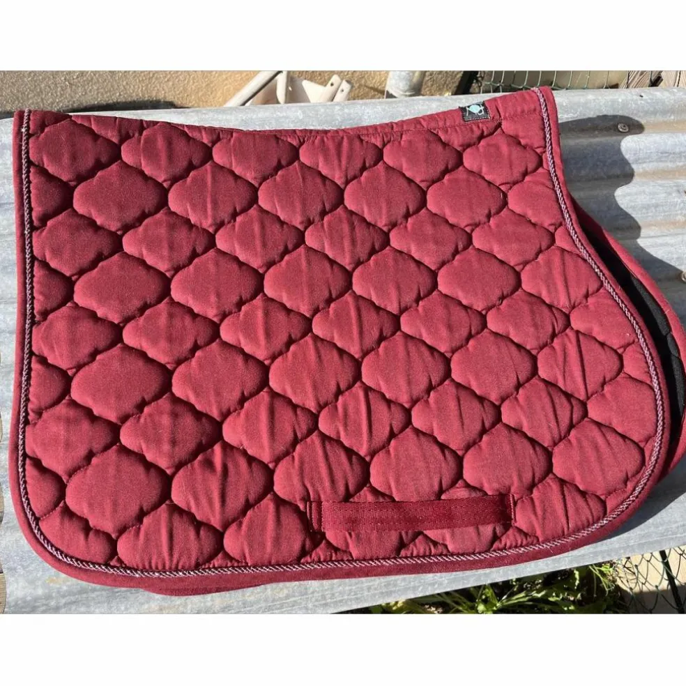 Tapis mixte bordeaux