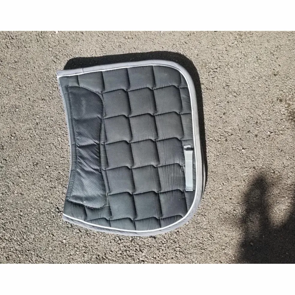 Tapis équitation taille cheval fouganza