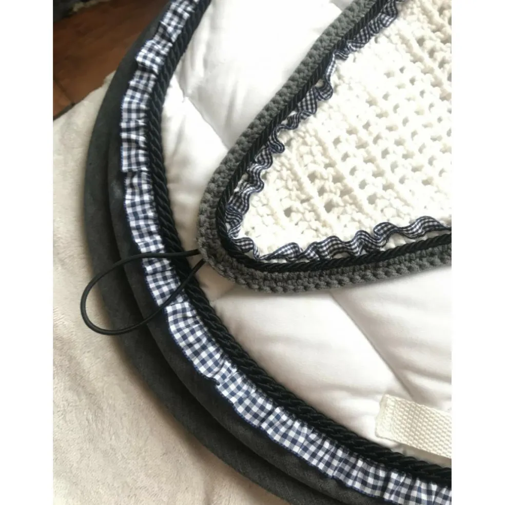 Tapis RG et bonnet Equ’idées neufs