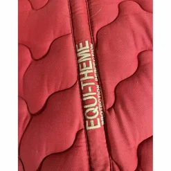 tapis rouge équi-thème