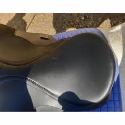 Vend ou échange selle wintec 14 pouces