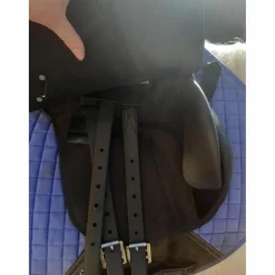 Vend ou échange selle wintec 14 pouces