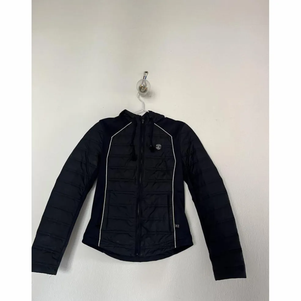 Veste by krf