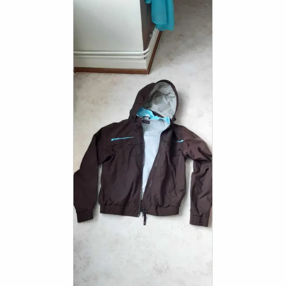Veste courte Fouganza